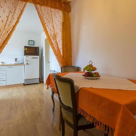 In 5569 Apartment